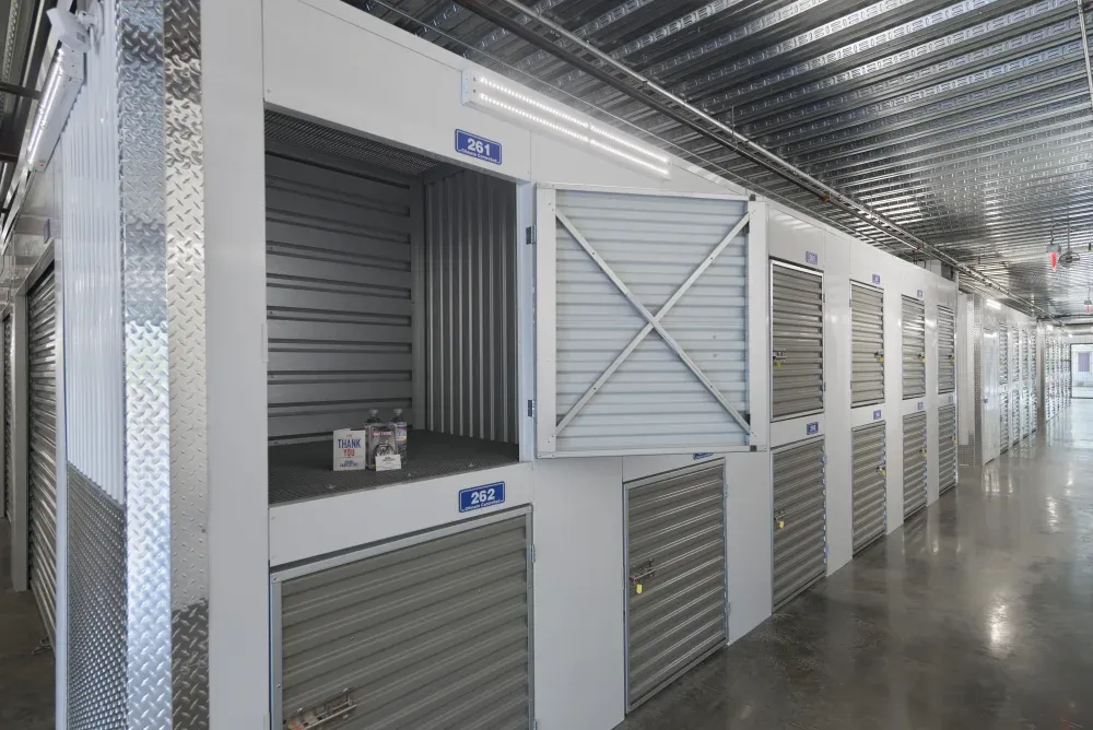 Mini storage units available at EaDo Storage.