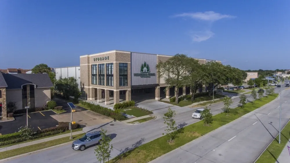 Exterior view of Memorial Drive Storage facility.
