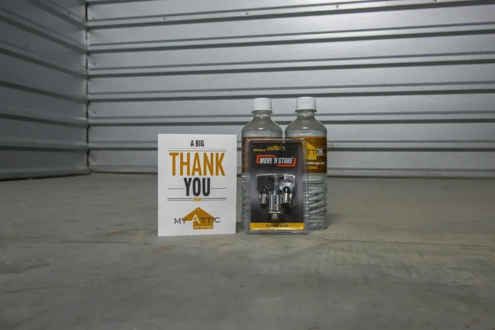 thank you card at the Willow Forest storage facility