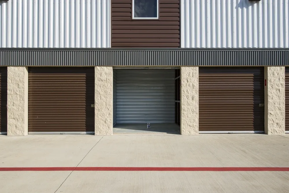 Outdoor self storage at the Willow Forest storage facility